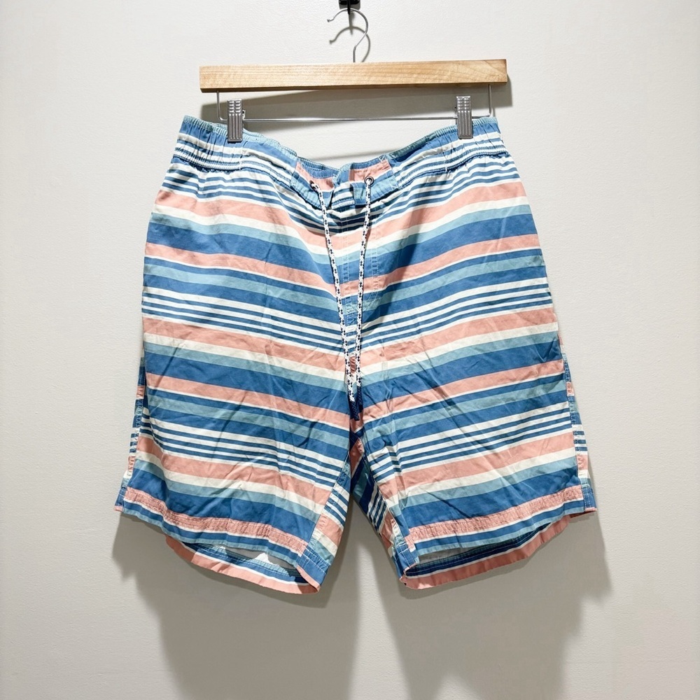 L.L. Bean Blue, White, and Pink Striped Board Shorts Swim Trunks Size Large